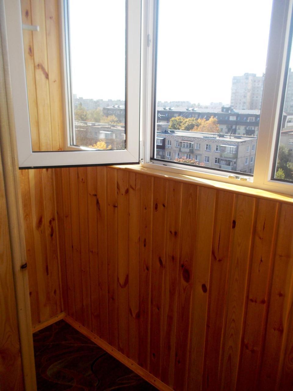 Apartment On Tankopiya Street Харков Екстериор снимка