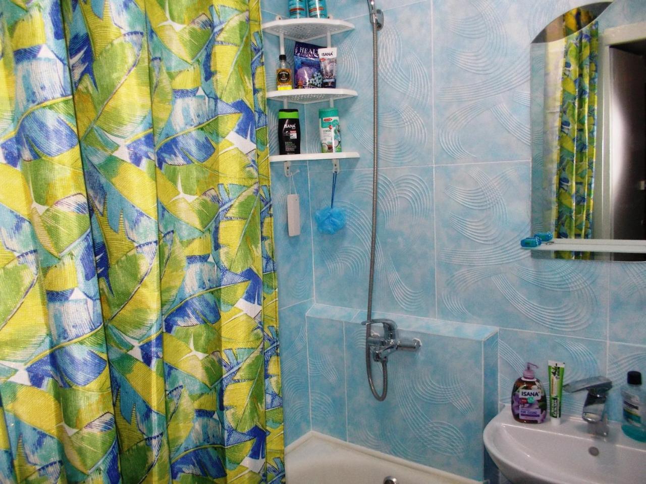 Apartment On Tankopiya Street Харков Екстериор снимка