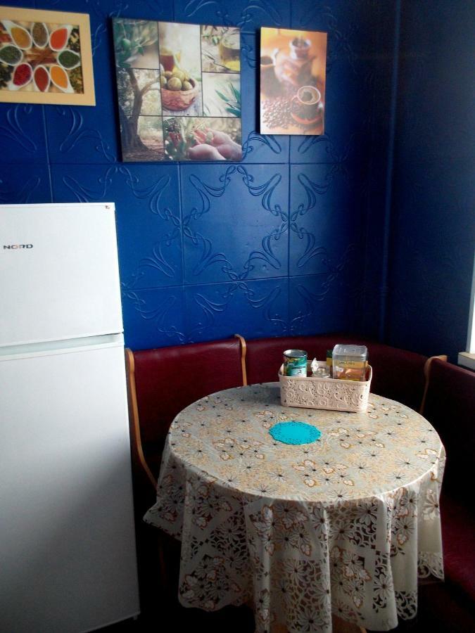 Apartment On Tankopiya Street Харков Екстериор снимка